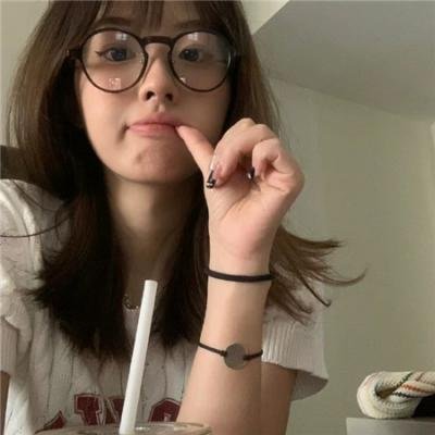 鲁卜哈利沙漠:非洲的女人